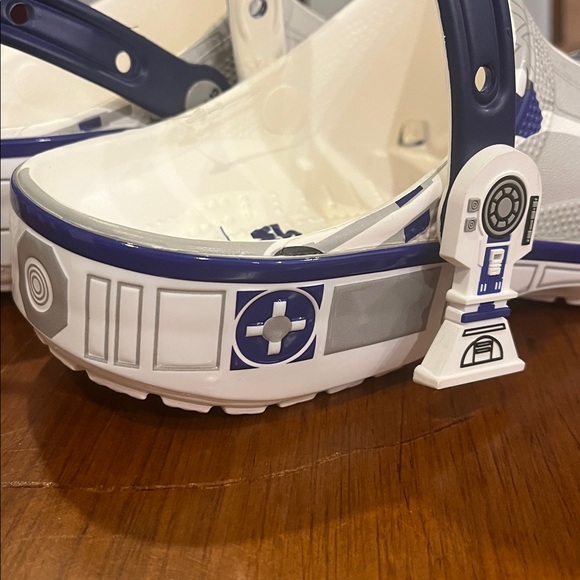 R2-D2 Crocs Shoes Clogs Sandals new R2D2 Mens Size 9 / Women’s Size 11 main image 5